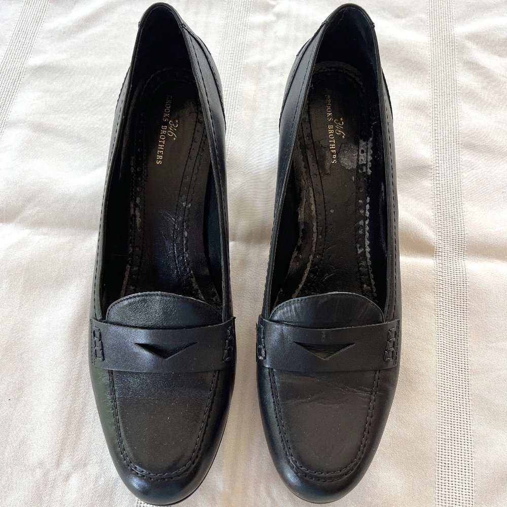 Brooks Brothers 346 Black Leather Penny Loafer Pump Heels